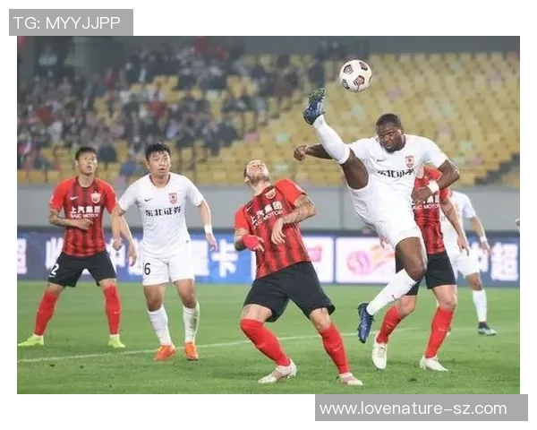 赛后分析：LNG与V5对决中的速度较量与战术思考